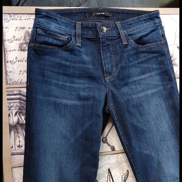 Joe's Jeans Bootcut Dark Wash Mid Rise Jeans - Picture 8 of 8